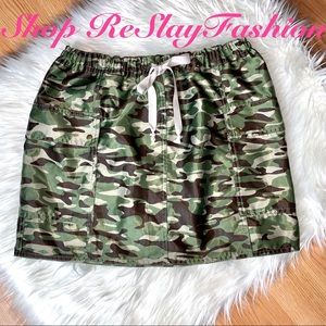 ⭐️Camouflage Pocket Drawstring Skirt By Express ⭐️